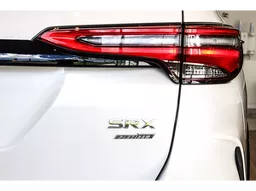 Toyota Hilux SW4