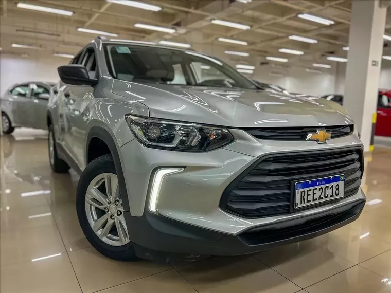 Chevrolet Tracker Prata 16