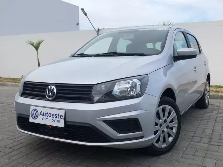 Volkswagen Gol Prata 2