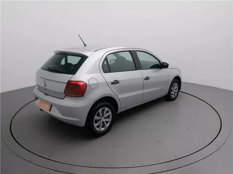 Volkswagen Gol Prata 17