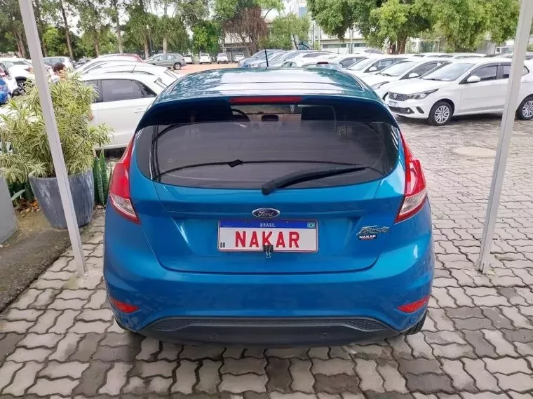 Ford Fiesta Azul 2