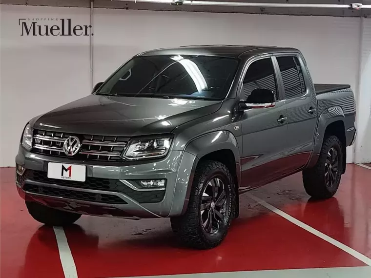 Volkswagen Amarok Cinza 14