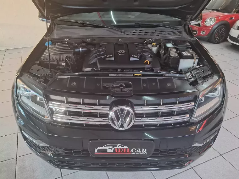 Volkswagen Amarok Preto 13