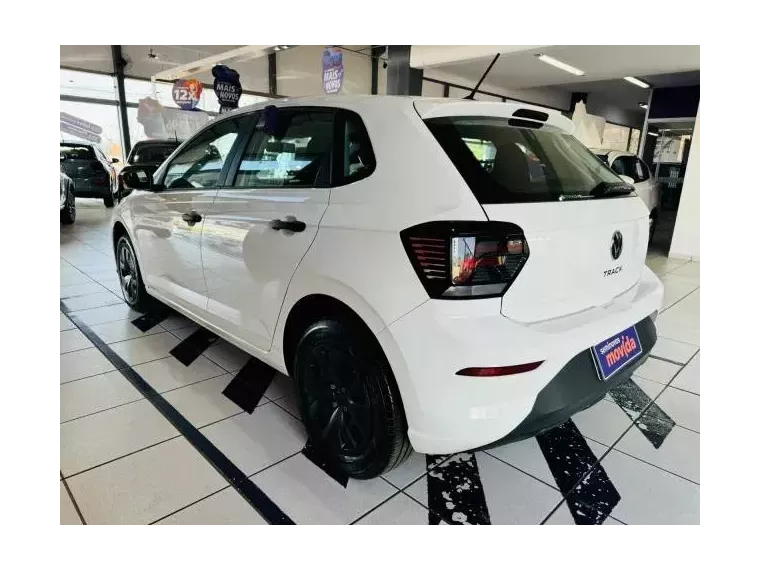 Volkswagen Polo Hatch Branco 6