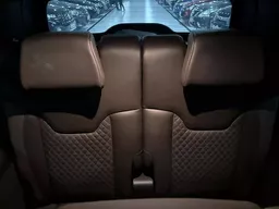 Jeep Commander