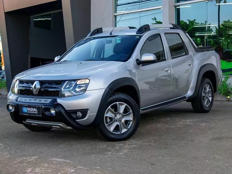 Renault Duster Oroch Prata 2