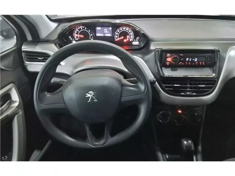 Peugeot 2008 Branco 16