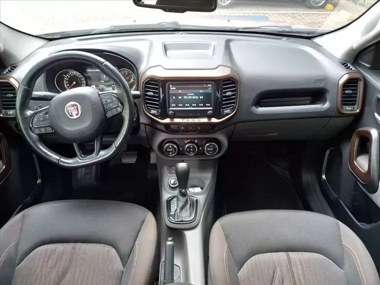 Fiat Toro Prata 7