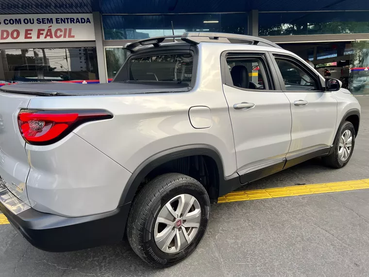 Fiat Toro Prata 6