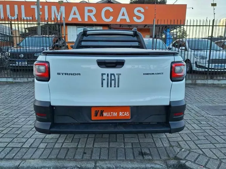 Fiat Strada Branco 7