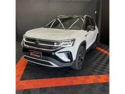Volkswagen Taos