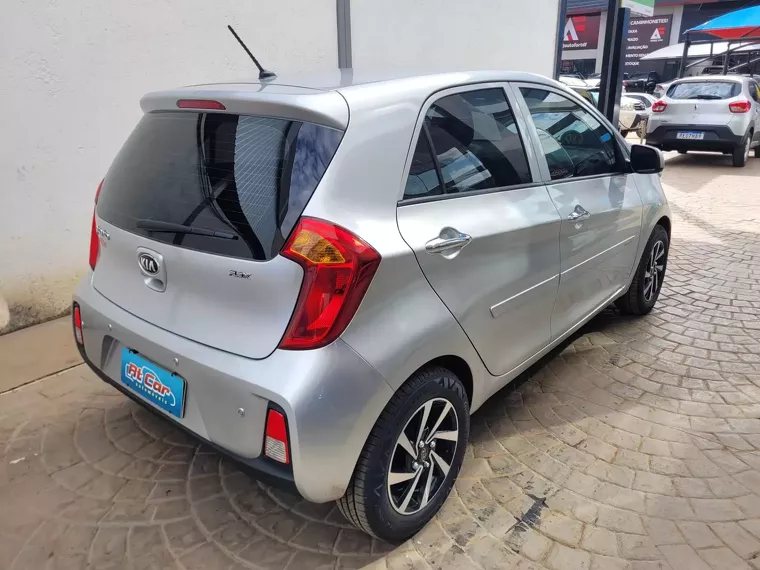 KIA Picanto Prata 8