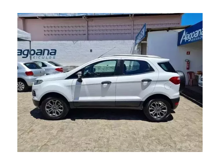 Ford Ecosport Branco 10