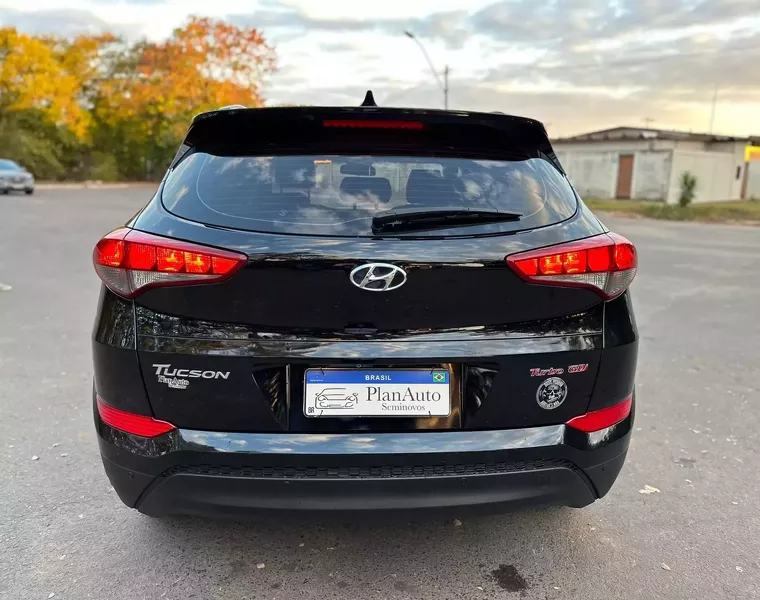 Hyundai Tucson Preto 6