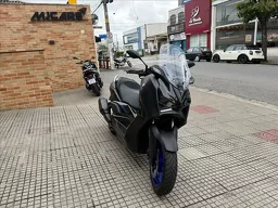 Xmax