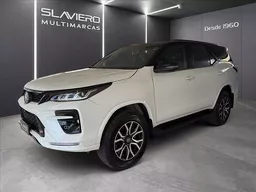 Toyota Hilux SW4
