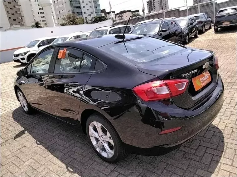 Chevrolet Cruze Preto 3