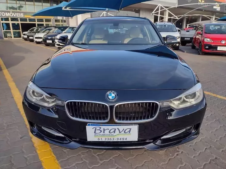 BMW 320i Preto 16