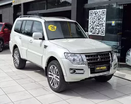 Mitsubishi Pajero Full
