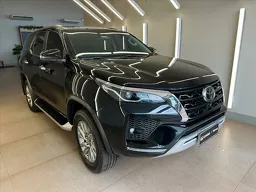 Toyota Hilux SW4