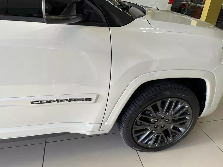 Jeep Compass Branco 11