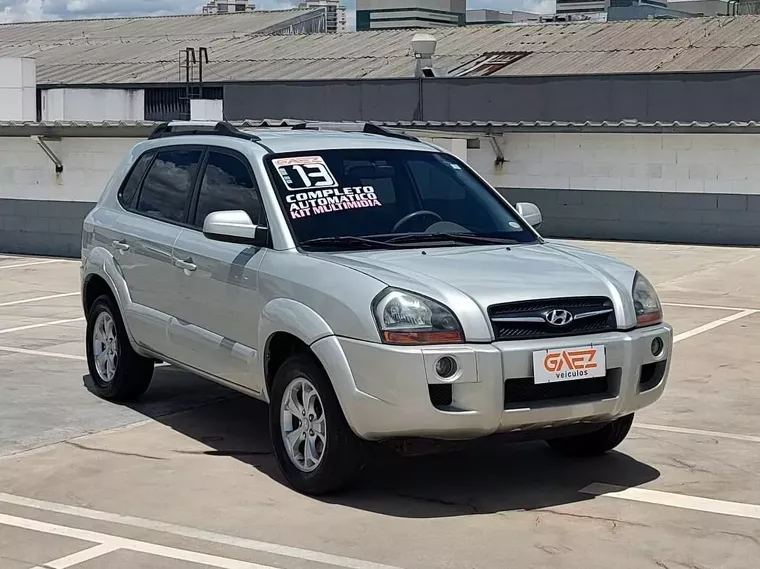 Hyundai Tucson Prata 6