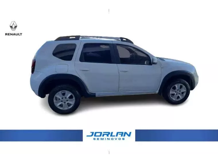 Renault Duster Branco 10