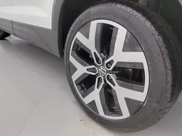 Volkswagen Taos