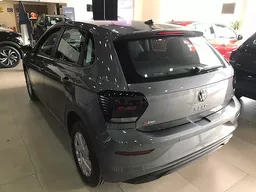 Polo Hatch