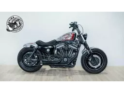 Sportster 883