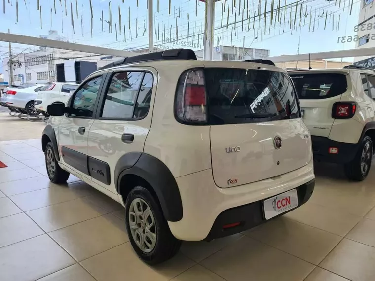 Fiat Uno Branco 6