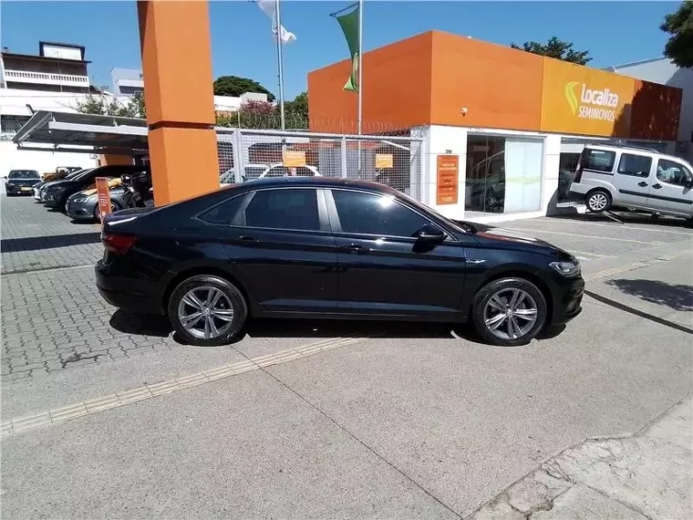 Volkswagen Jetta Preto 9