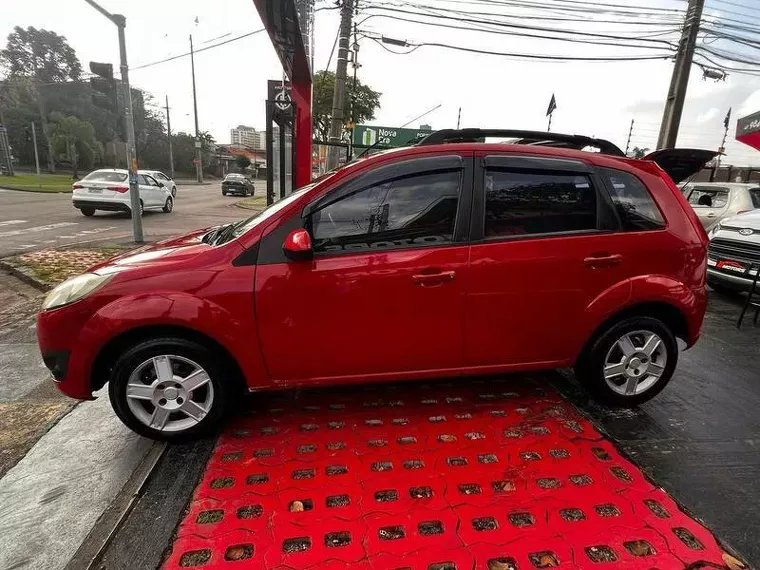 Ford Fiesta Vermelho 6