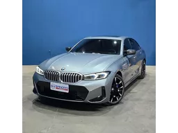 BMW 330i