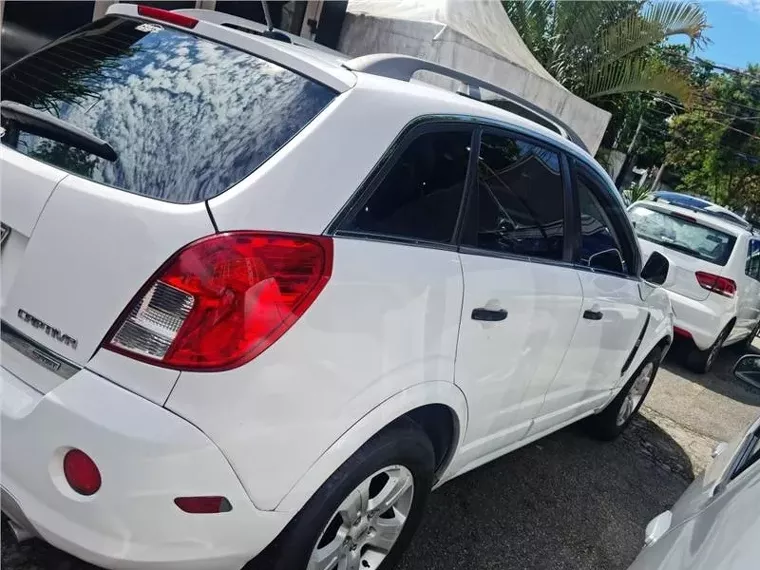 Chevrolet Captiva Branco 4