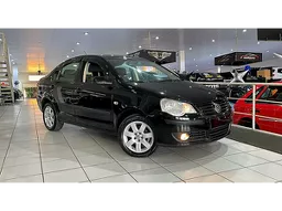 Volkswagen Polo Sedan