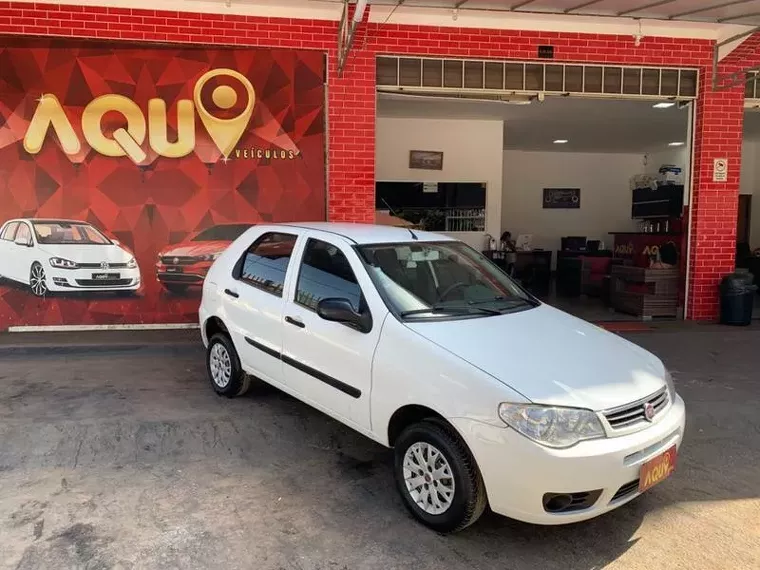 Fiat Palio Branco 7