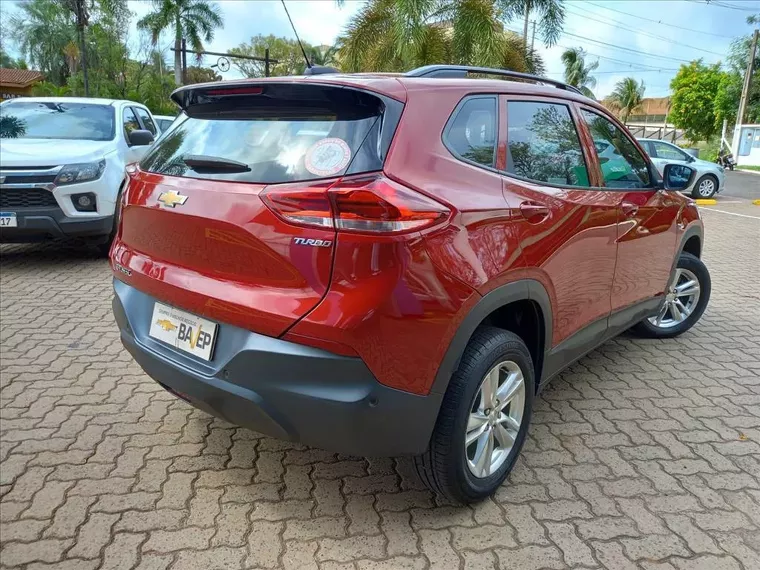 Chevrolet Tracker Vinho 4