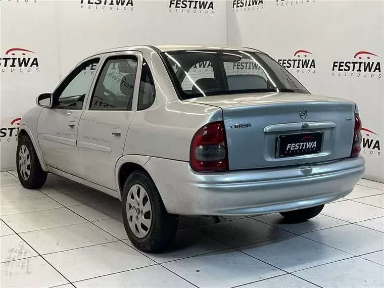 Chevrolet Corsa Prata 6