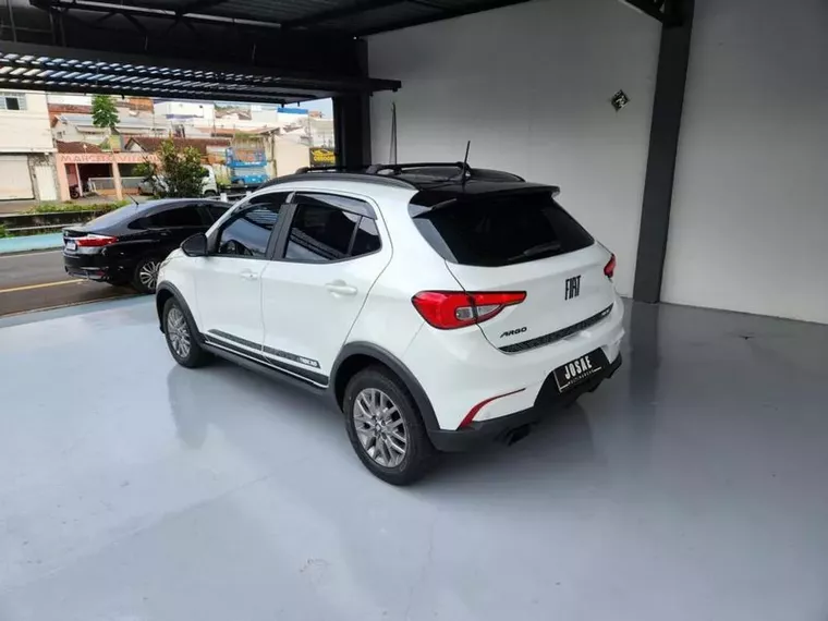 Fiat Argo Branco 15