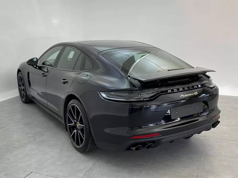 Porsche Panamera Preto 4