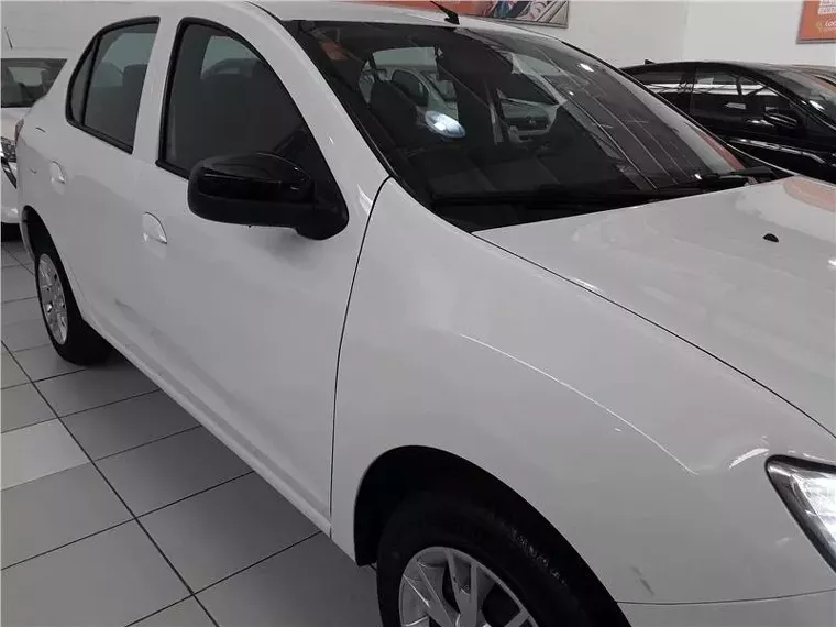 Renault Logan Branco 3