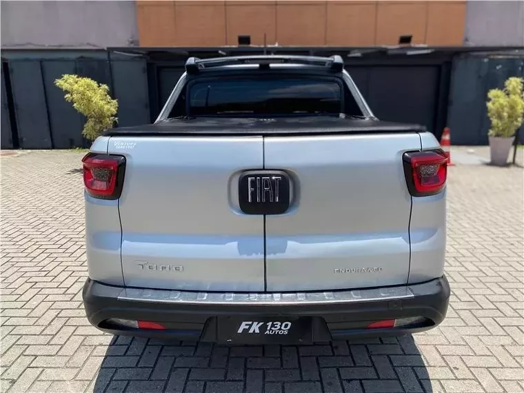 Fiat Toro Prata 13