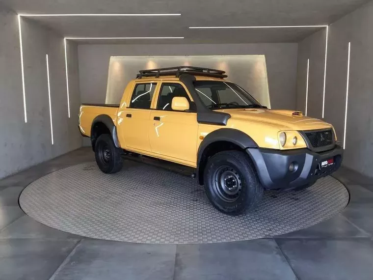 Mitsubishi L200 Outdoor Amarelo 10