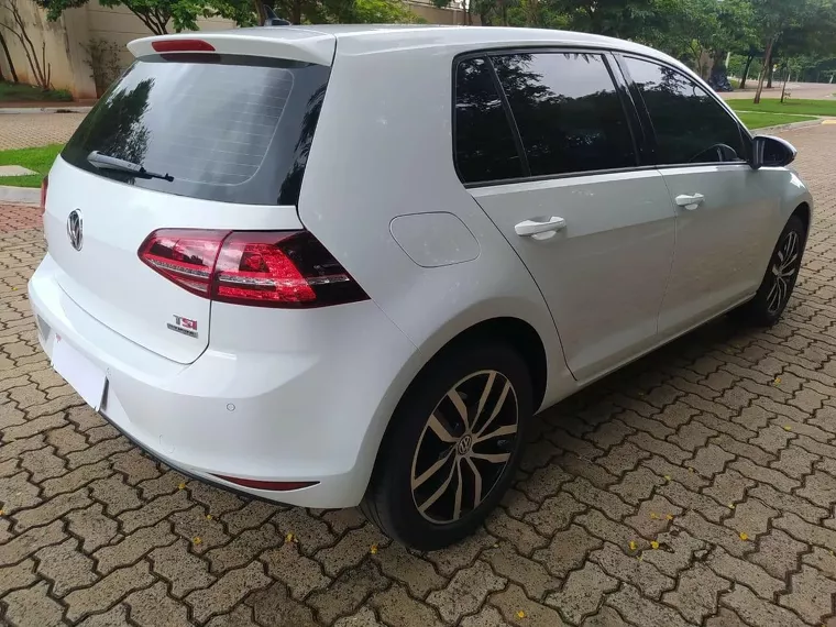 Volkswagen Golf Branco 4