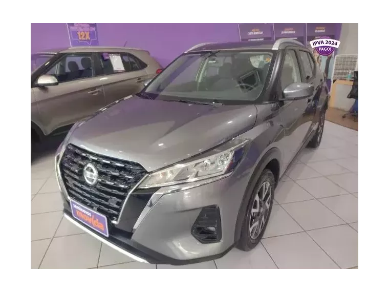 Nissan Kicks Cinza 4