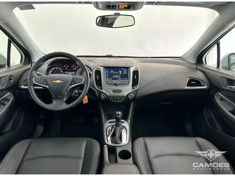 Chevrolet Cruze Prata 5