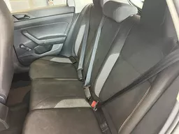 Volkswagen Polo Hatch