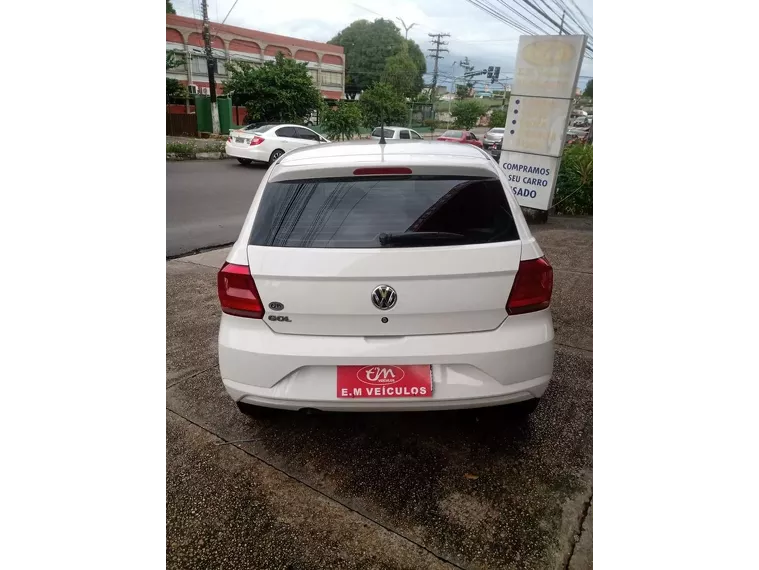 Volkswagen Gol Branco 13