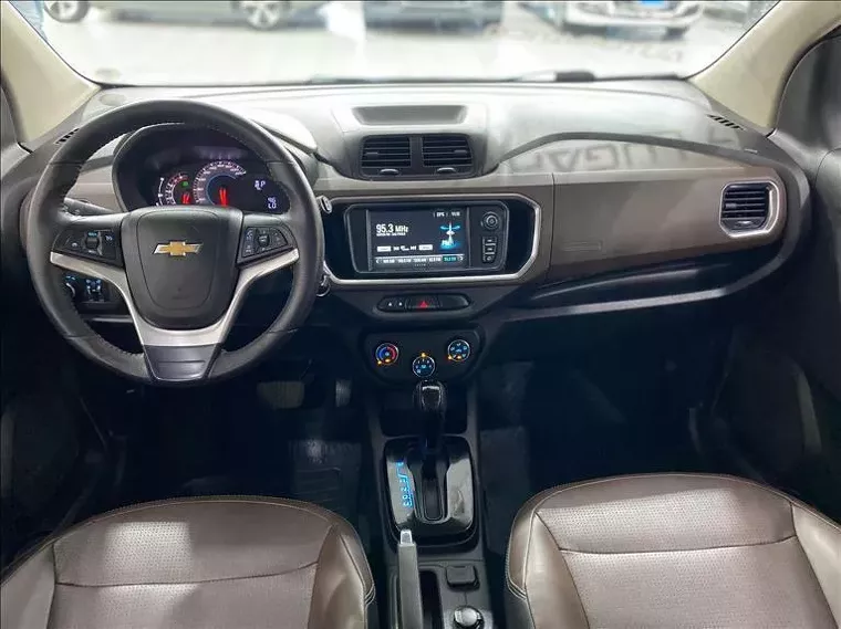 Chevrolet Spin Branco 14